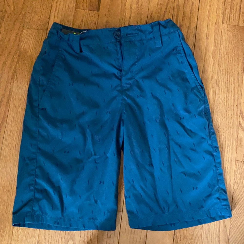 Golf shorts